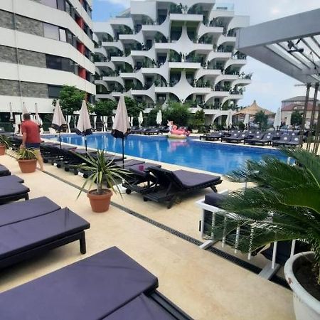 Ayan-Ayaz Luxury Apartment นาโวดาริ ภายนอก รูปภาพ