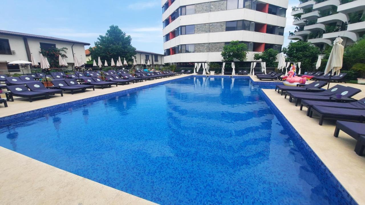 Ayan-Ayaz Luxury Apartment นาโวดาริ ภายนอก รูปภาพ